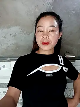 milo123-xx online show from September 15, 2025, 3:28 am