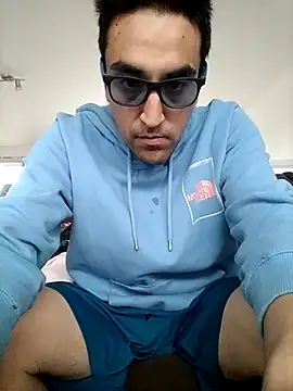 Snapshot of DanBfl chatting on September 13, 2025, 12:49 pm DanBfl online show from September 13, 2025, 12:49 pm