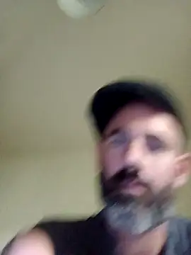 Snapshot of whatYwantMorrre chatting on October 2, 2025, 1:29 pm whatYwantMorrre online show from October 2, 2025, 1:29 pm