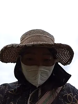  Helala  online show from September 24, 2025, 8:50 am