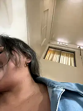 Lucy Milf 474 online show from November 26, 2025, 11:44 am