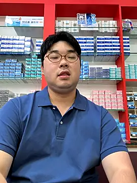 gayfucuxuc online show from September 22, 2025, 6:15 am