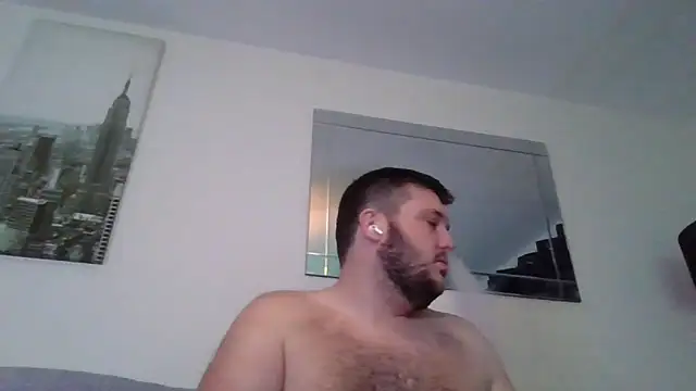 Snapshot of jakecummings69 chatting on December 15, 2025, 4:44 pm jakecummings69 online show from December 15, 2025, 4:44 pm