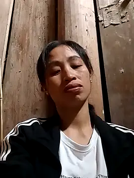 misa 00 online show from November 17, 2025, 3:01 am