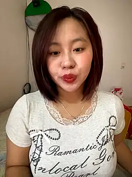 Snapshot of maianhcute chatting on November 17, 2025, 1:11 am maianhcute online show from November 17, 2025, 1:11 am