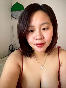 Snapshot of maianhcute chatting on November 25, 2025, 1:49 am maianhcute online show from November 25, 2025, 1:49 am