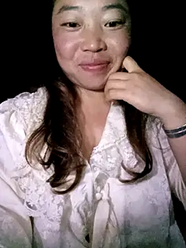 Snapshot of Anan_lovely chatting on October 1, 2025, 4:13 pm Anan lovely online show from October 1, 2025, 4:13 pm