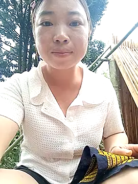 Snapshot of Anan_lovely chatting on October 6, 2025, 3:04 am Anan lovely online show from October 6, 2025, 3:04 am
