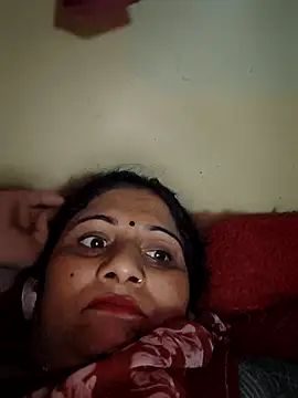 Snapshot of Rakhi99x chatting on November 4, 2025, 4:28 pm Rakhi99x online show from November 4, 2025, 4:28 pm