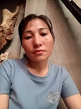 Snapshot of YAYAA-502 chatting on October 13, 2025, 5:51 am YAYAA-502 online show from October 13, 2025, 5:51 am