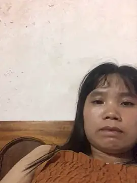 Snapshot of Ngoc-bbi chatting on September 8, 2025, 5:45 pm Ngoc-bbi online show from September 8, 2025, 5:45 pm