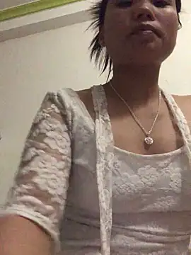 Snapshot of Ngoc-bbi chatting on September 16, 2025, 5:36 pm Ngoc-bbi online show from September 16, 2025, 5:36 pm