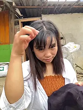 Snapshot of Ngoc-bbi chatting on September 24, 2025, 3:43 am Ngoc-bbi online show from September 24, 2025, 3:43 am