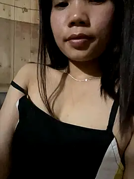 Snapshot of Ngoc-bbi chatting on September 24, 2025, 4:21 pm Ngoc-bbi online show from September 24, 2025, 4:21 pm