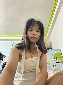 Snapshot of Ngoc-bbi chatting on September 28, 2025, 5:07 pm Ngoc-bbi online show from September 28, 2025, 5:07 pm