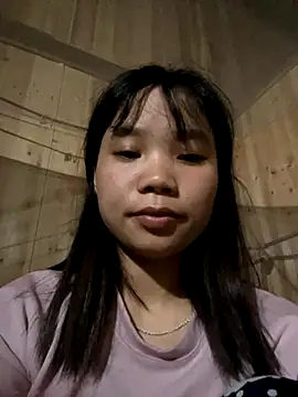 Snapshot of Ngoc-bbi chatting on October 2, 2025, 2:35 pm Ngoc-bbi online show from October 2, 2025, 2:35 pm