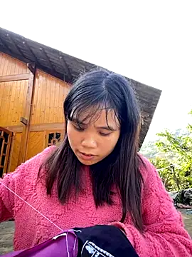 Snapshot of Ngoc-bbi chatting on November 15, 2025, 2:31 am Ngoc-bbi online show from November 15, 2025, 2:31 am