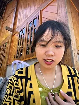 Snapshot of Ngoc-bbi chatting on November 27, 2025, 6:59 am Ngoc-bbi online show from November 27, 2025, 6:59 am