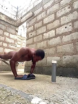 Makemecum634941 online show from September 27, 2025, 2:55 pm