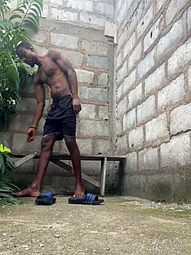 Makemecum634941 online show from October 5, 2025, 10:13 am