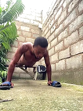 Makemecum634941 online show from November 13, 2025, 8:46 am