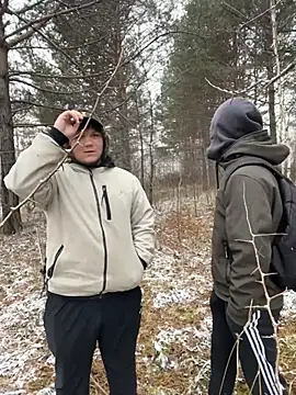 Snapshot of desiredude9 chatting on November 5, 2025, 9:09 am desiredude9 online show from November 5, 2025, 9:09 am