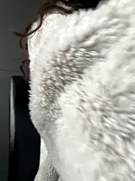 Sophsaysxox online show from October 15, 2025, 8:58 am