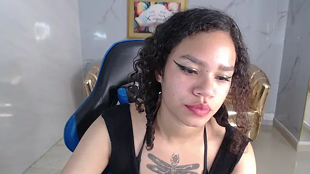 Snapshot of Canela_s1 chatting on September 24, 2025, 8:39 am Canela s1 online show from September 24, 2025, 8:39 am