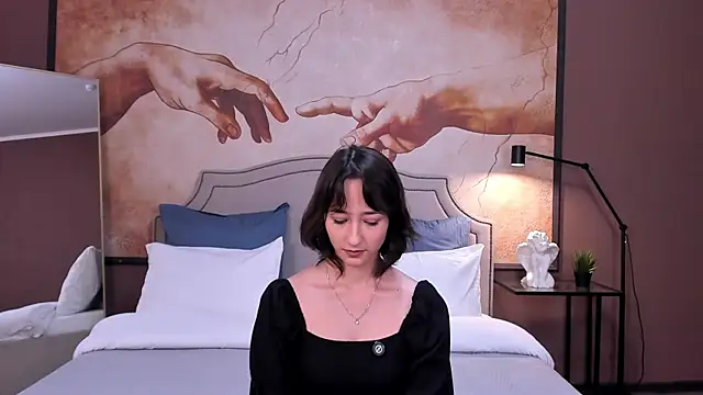 Snapshot of EmilySwonn chatting on October 10, 2025, 4:06 pm EmilySwonn online show from October 10, 2025, 4:06 pm