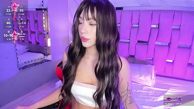 Snapshot of ZharaLux chatting on November 11, 2025, 12:38 pm ZharaLux online show from November 11, 2025, 12:38 pm