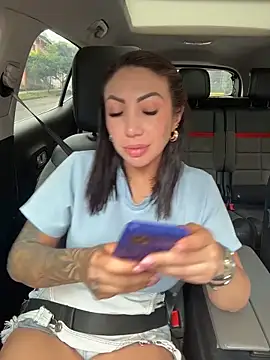 Sarahlove 90 online show from September 24, 2025, 6:55 pm