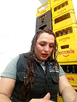 VERONICA  03 online show from November 17, 2025, 3:18 pm