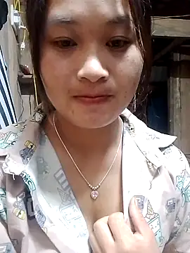 lusy-bae online show from September 27, 2025, 1:16 pm