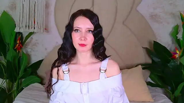 Snapshot of GraceMartinos chatting on October 3, 2025, 8:39 pm GraceMartinos online show from October 3, 2025, 8:39 pm