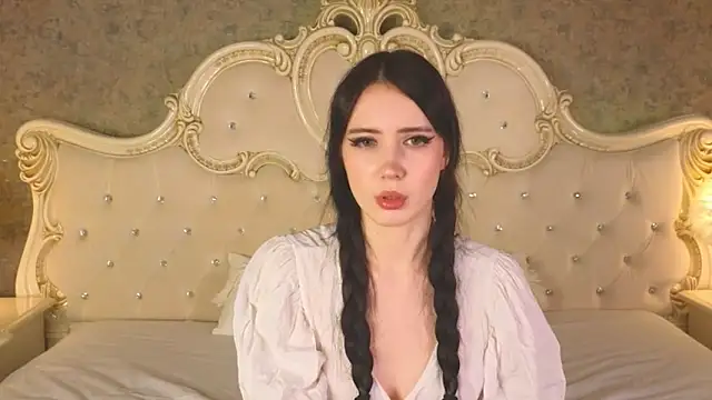 Snapshot of GraceMartinos chatting on November 2, 2025, 8:44 pm GraceMartinos online show from November 2, 2025, 8:44 pm