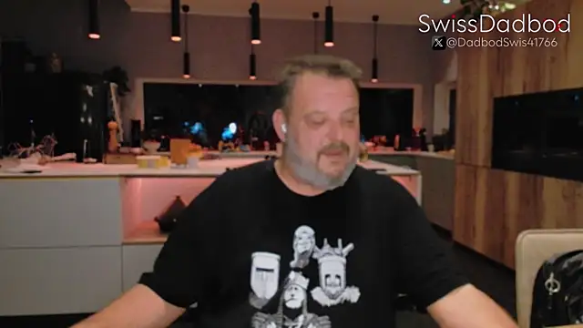Snapshot of SwissDadbod chatting on September 13, 2025, 8:41 pm SwissDadbod online show from September 13, 2025, 8:41 pm