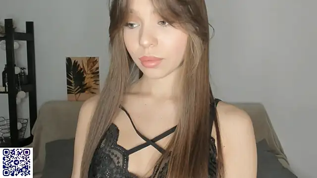 Snapshot of BlurryWish chatting on October 20, 2025, 1:55 pm BlurryWish online show from October 20, 2025, 1:55 pm