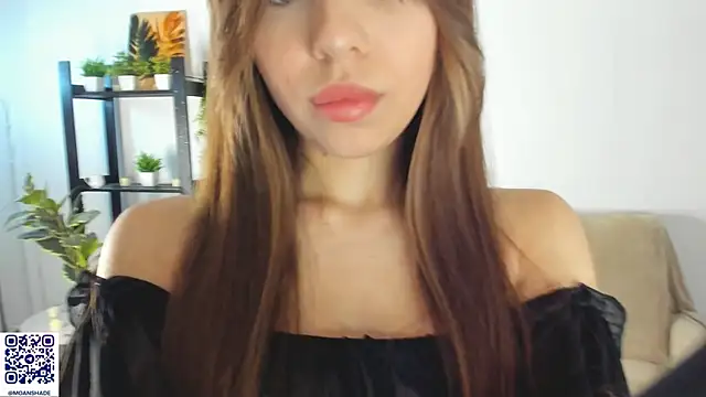 Snapshot of BlurryWish chatting on November 11, 2025, 8:25 am BlurryWish online show from November 11, 2025, 8:25 am