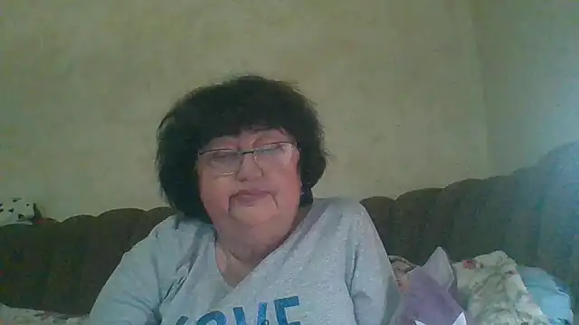 MilaSky5303 online show from December 4, 2025, 1:09 pm