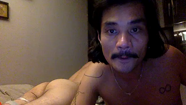 Snapshot of latinoasiatBM chatting on December 4, 2025, 12:20 am latinoasiatBM online show from December 4, 2025, 12:20 am