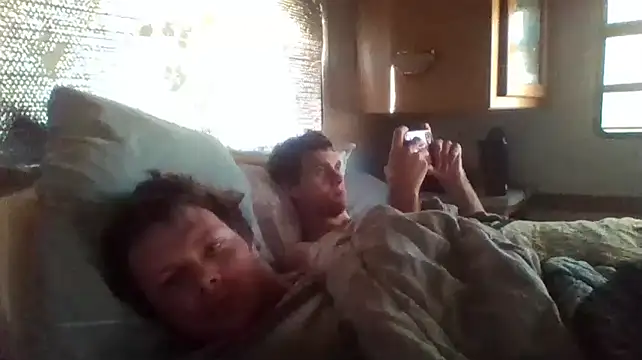 Snapshot of DeafGuyProud389 chatting on November 9, 2025, 5:55 pm DeafGuyProud389 online show from November 9, 2025, 5:55 pm