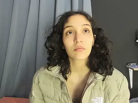 TeensNews18 online show from November 7, 2025, 11:21 am