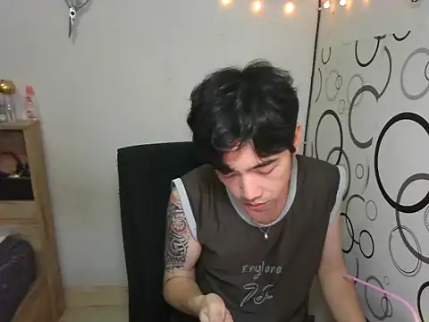 Snapshot of moaman190 chatting on October 26, 2025, 6:03 pm moaman190 online show from October 26, 2025, 6:03 pm