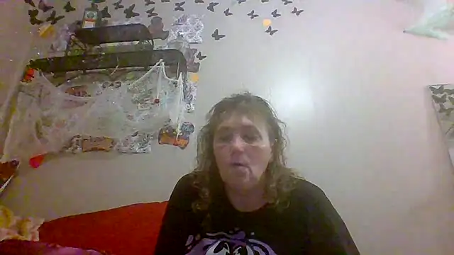 Snapshot of Bored_Grandma chatting on September 9, 2025, 2:44 am Bored Grandma online show from September 9, 2025, 2:44 am