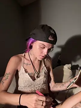 Snapshot of ittybittymeryssa chatting on November 9, 2025, 1:09 pm ittybittymeryssa online show from November 9, 2025, 1:09 pm