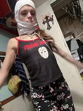 Snapshot of ittybittymeryssa chatting on December 14, 2025, 3:28 pm ittybittymeryssa online show from December 14, 2025, 3:28 pm