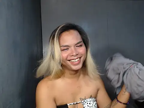 Snapshot of midnight_mariaxx chatting on November 13, 2025, 11:31 am midnight mariaxx online show from November 13, 2025, 11:31 am