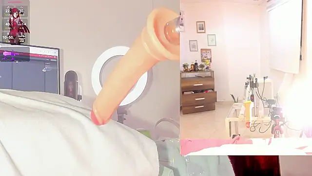 Snapshot of Rosy_Emely chatting on November 14, 2025, 9:30 am Rosy Emely online show from November 14, 2025, 9:30 am