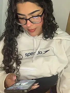 Snapshot of caritobeachdh chatting on September 21, 2025, 4:25 am caritobeachdh online show from September 21, 2025, 4:25 am