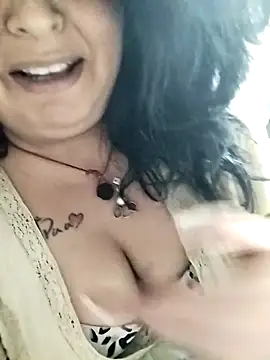 Snapshot of Jann_Riya333 chatting on November 26, 2025, 7:15 pm Jann Riya333 online show from November 26, 2025, 7:15 pm